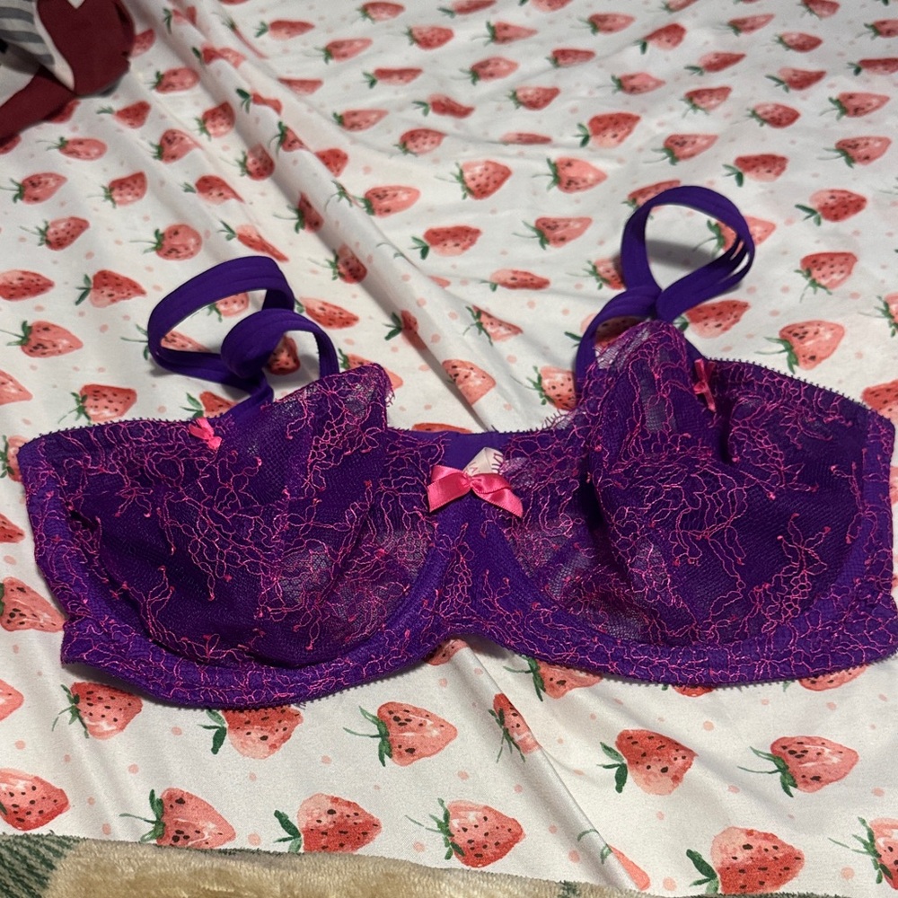 Victoria's Secret Purple Lace Bra with Pink Trim